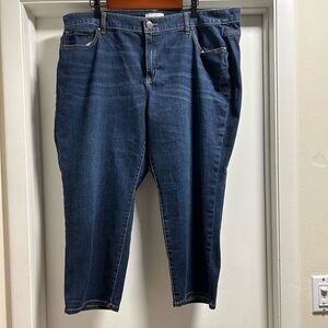 Lane Bryant Mid-Rise Girlfriend Crop Jeans Size 22